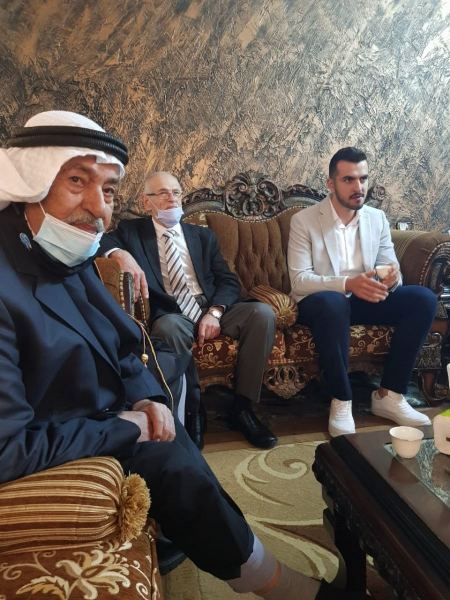 نهنئ ابن العم عماد الدين عصام محمد ناجح جرار بمناسبة خطوبته 